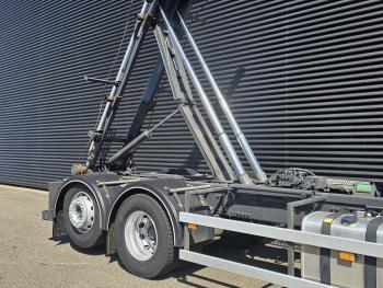 Volvo FMX 330 6x2*4 / HIAB CRANE KRAN / CONTAINER SYSTEM